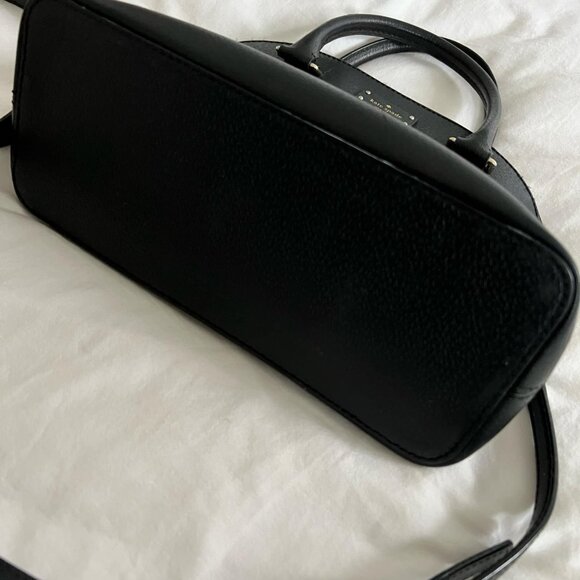 Kate Spade Medium Black Satchel – Almost Brand New! - Picture 5 of 7